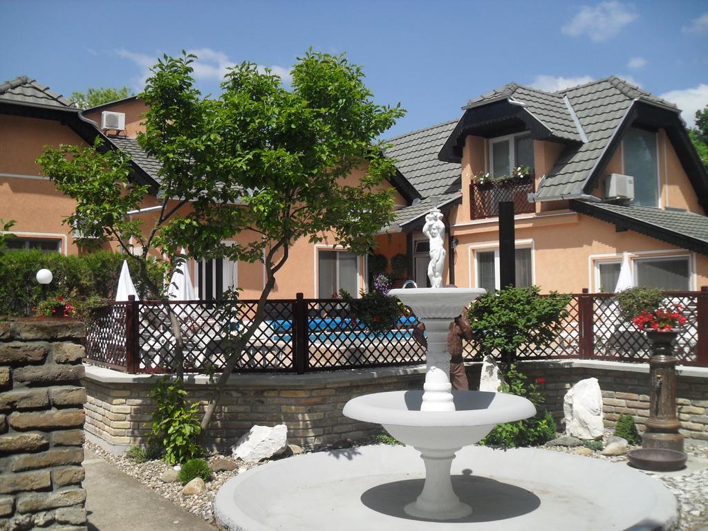 Guesthouse Villa Elizabet Palić Εξωτερικό φωτογραφία