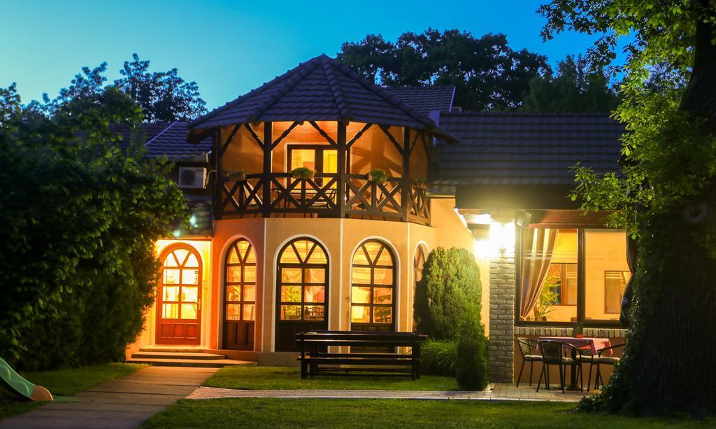 Guesthouse Villa Elizabet Palić Εξωτερικό φωτογραφία