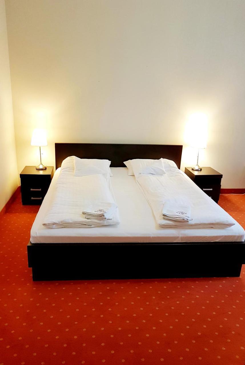 Guesthouse Villa Elizabet Palić Εξωτερικό φωτογραφία