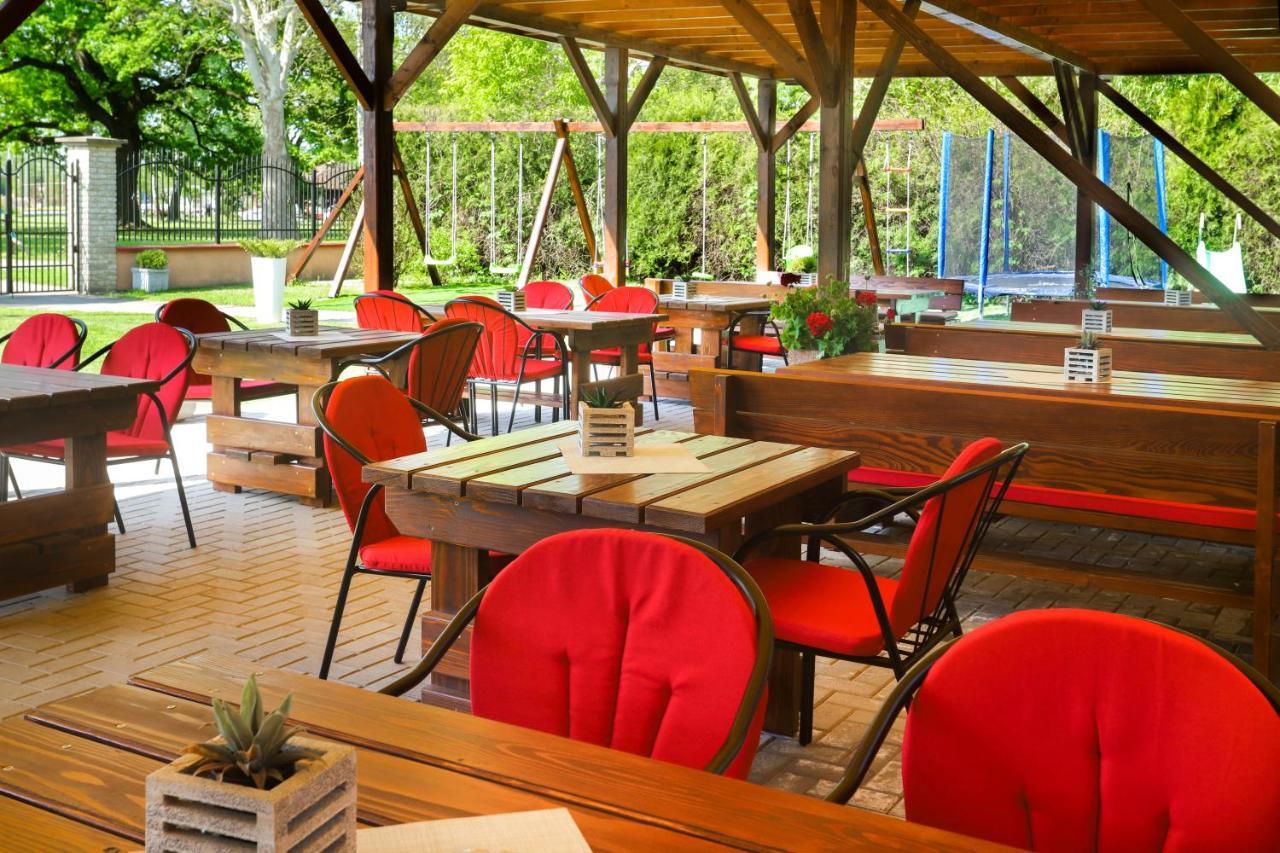 Guesthouse Villa Elizabet Palić Εξωτερικό φωτογραφία